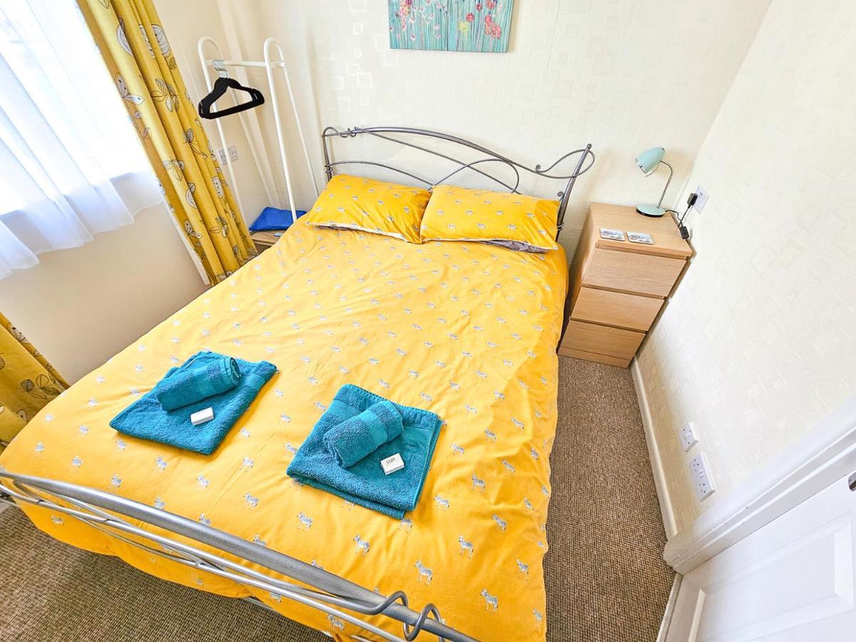 Dart Haven - Cheerful Holiday Bungalow In Galmpton Εξωτερικό φωτογραφία